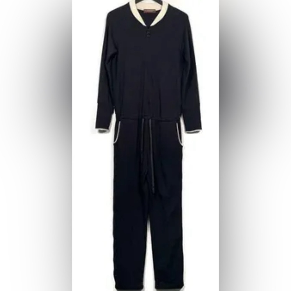 La relaxed jumpsuit size m